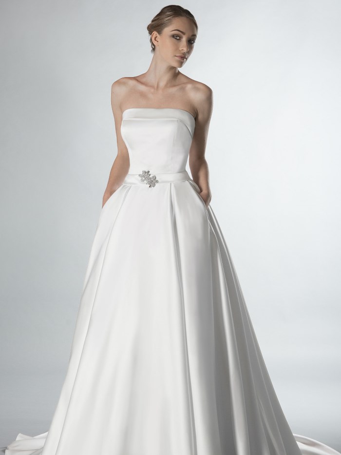 Abiti da sposa - Collezione Claudia  - C 418